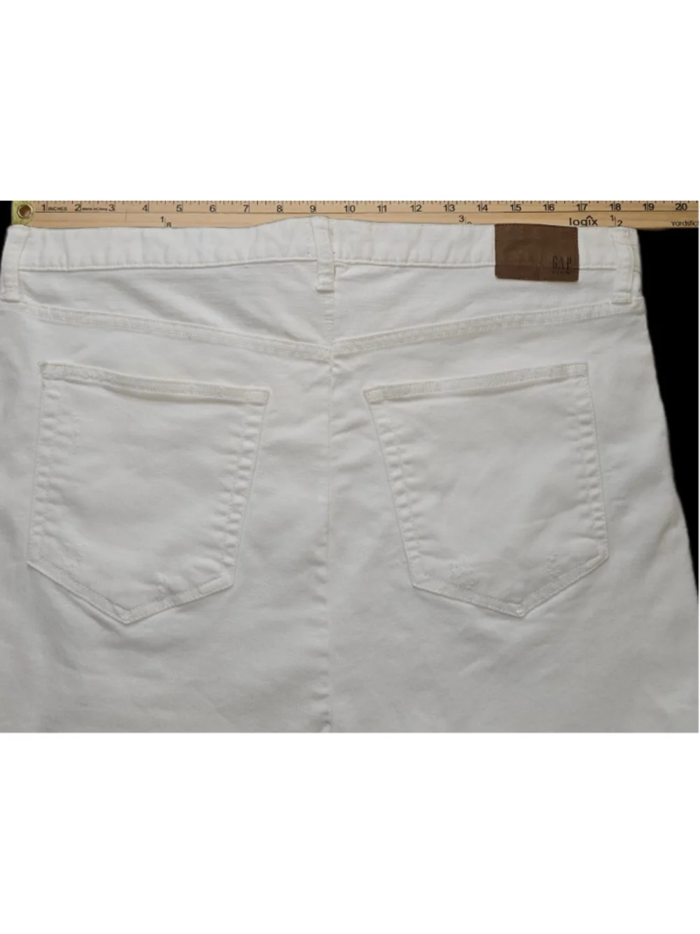 Gap Denim White Mini Skirt Womens Size 34 Distressed Stretch Jean Skirt Casual